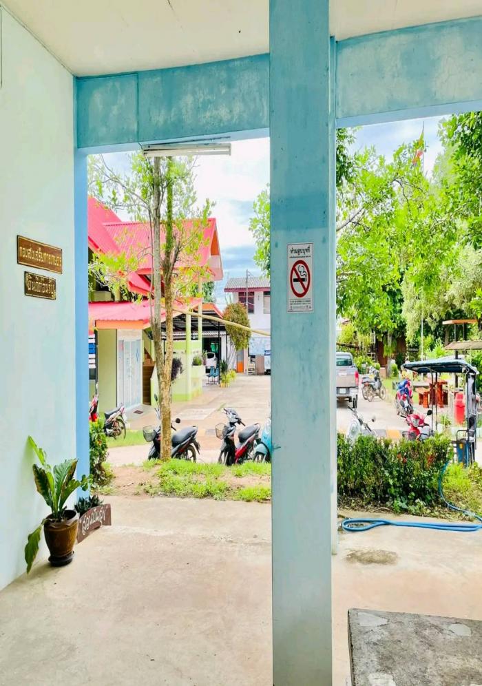 กำหนดสถานที่ อบต.เสมาใหญ่ เป็นเขตปลอดบุหรี่ และงดการสูบบุหรี่ภายในอาคารสำนักงาน