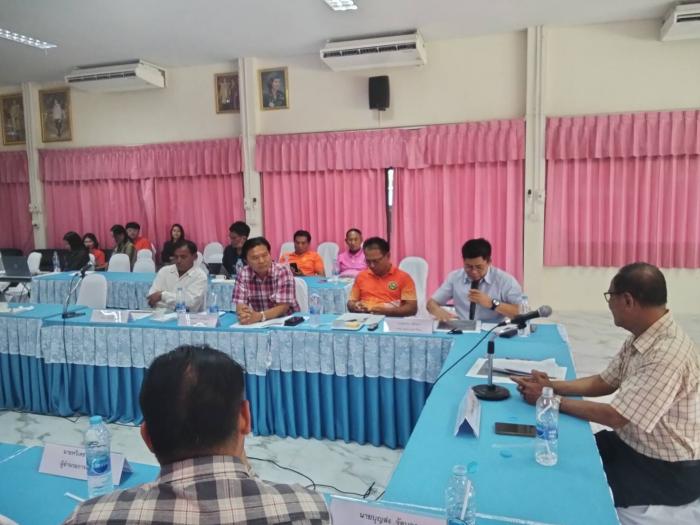 ประชุมแนวเขตเพื่อขอจัดตั้งเป็นเทศบาล ...